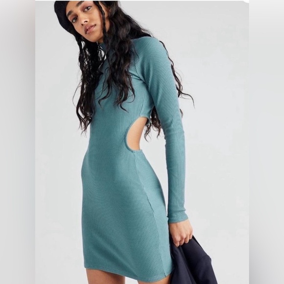 Free People Dresses & Skirts - Free People Teal Long Sleeve Dress